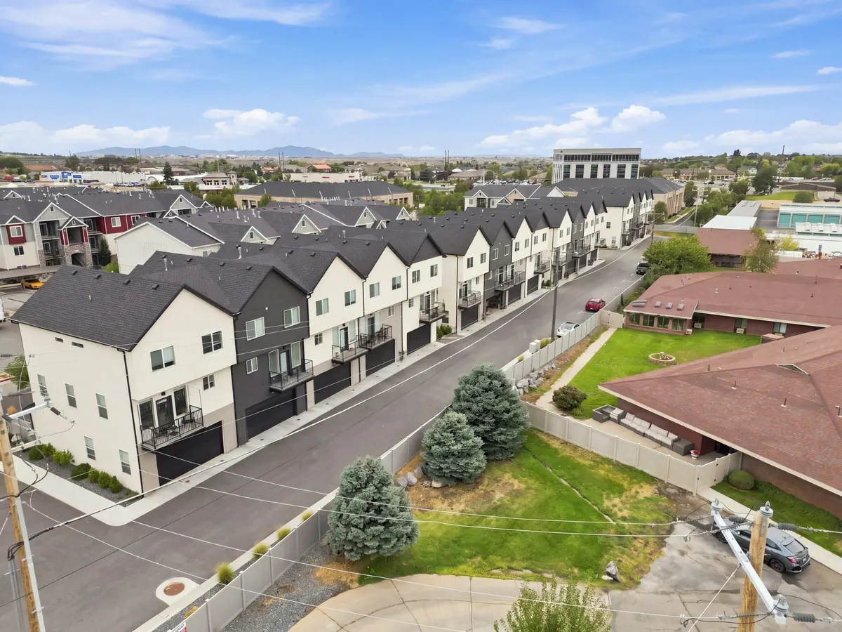 South Ogden Townhomes — aerial townhome row