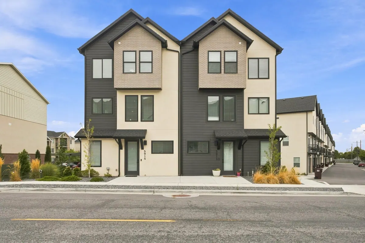 South Ogden Townhomes — front townhome elevation